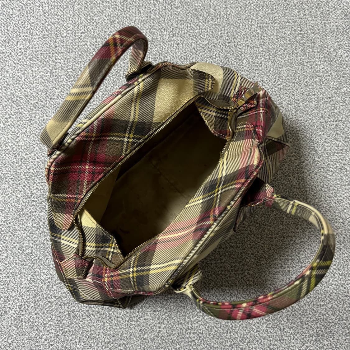 비비안웨스트우드 체크 토트백 라지 상품이미지7