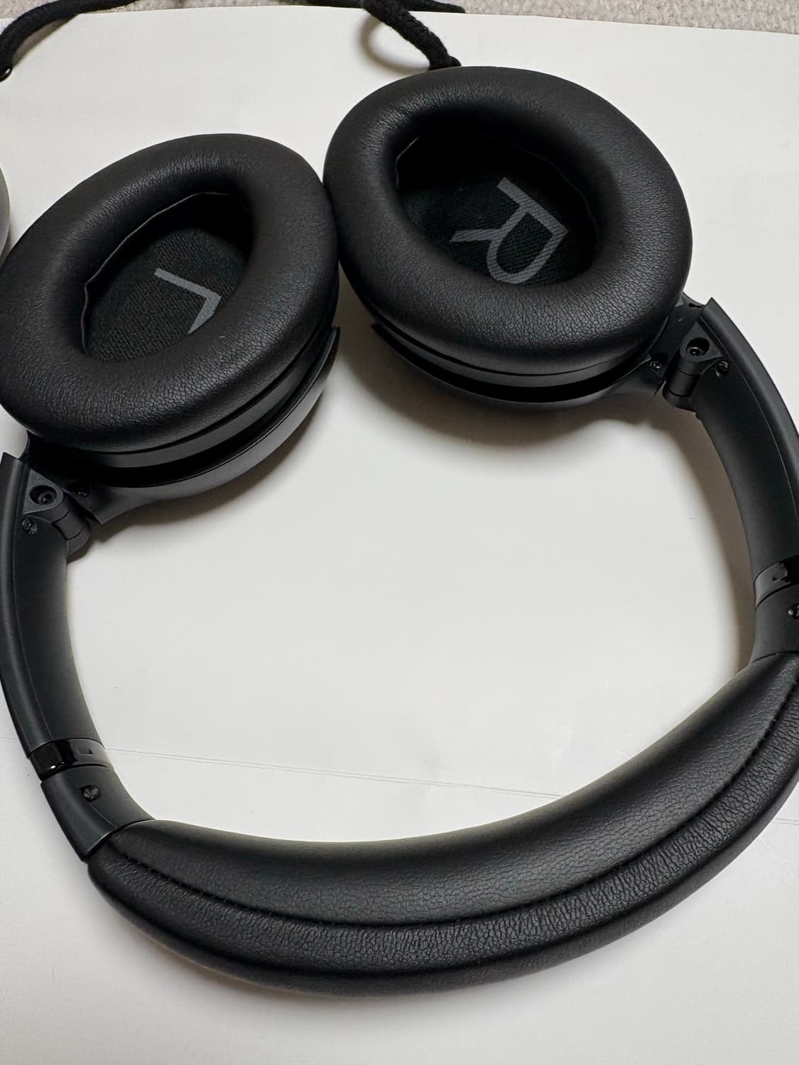 보스 QC45 노이즈캔슬링 무선 헤드폰 상품이미지8