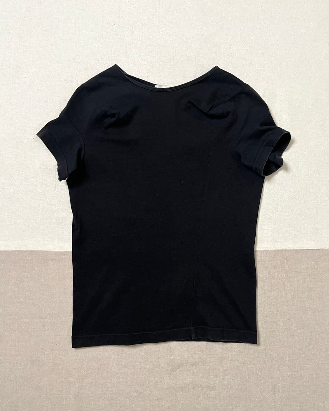 90s 꼼데가르송 비대칭 다트 티셔츠 comme des garcons 상품이미지4