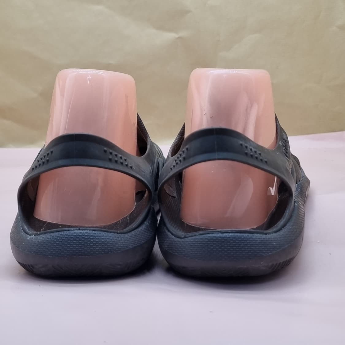 크록스 스위프트워터 남성샌들270 상품이미지4