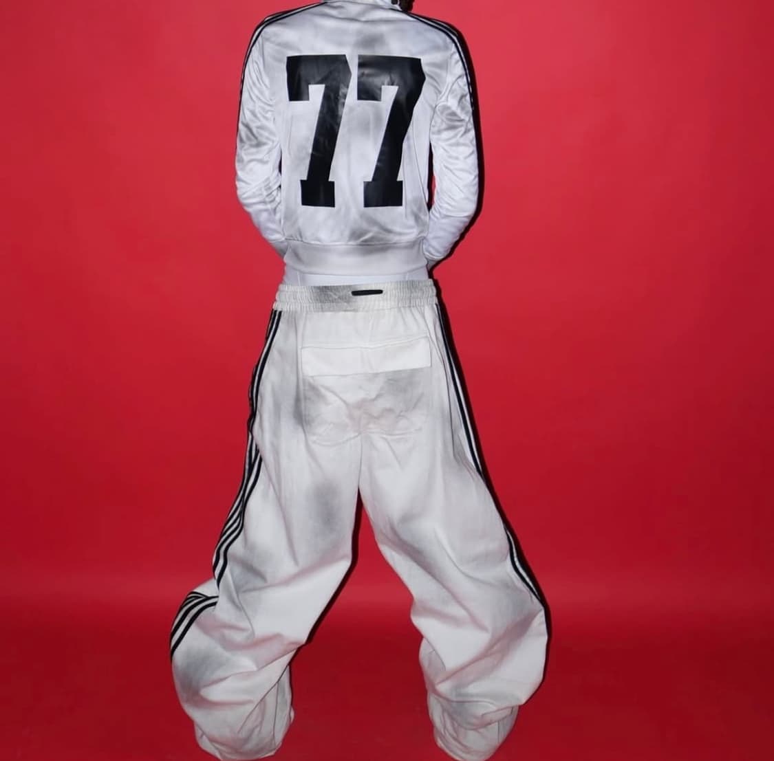 (30/34) Yori sport 더티워시 5-Stripe 데님팬츠 상품이미지3