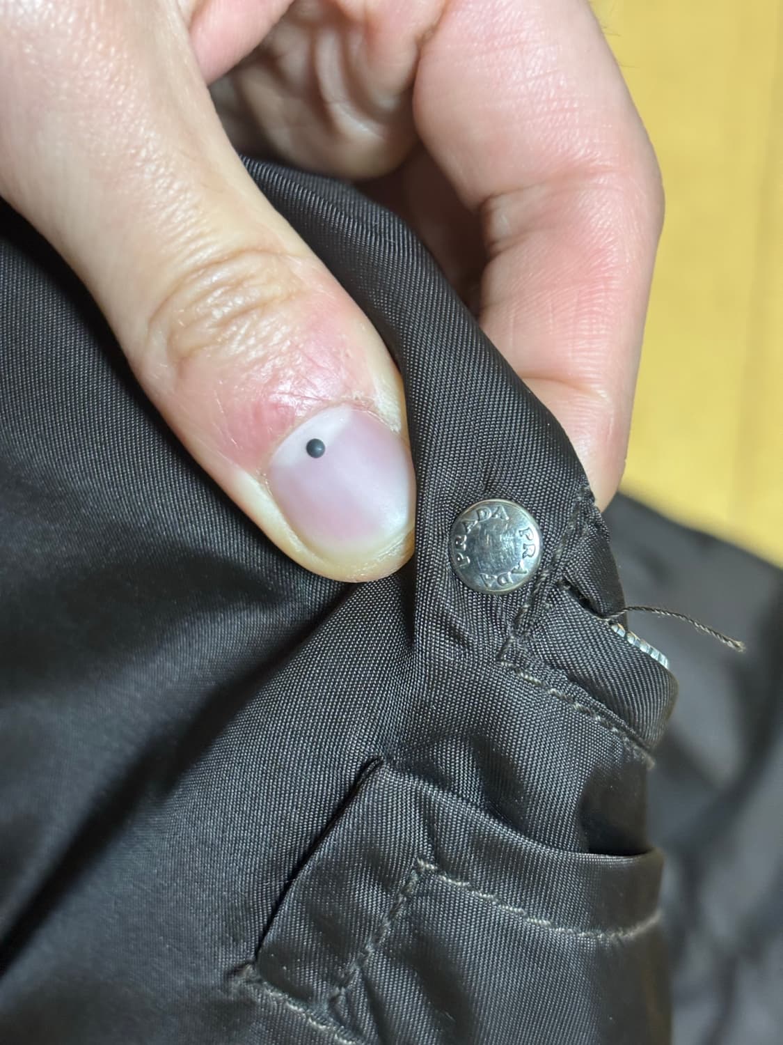 프라다 2009 나일론 레더 봄버 상품이미지5