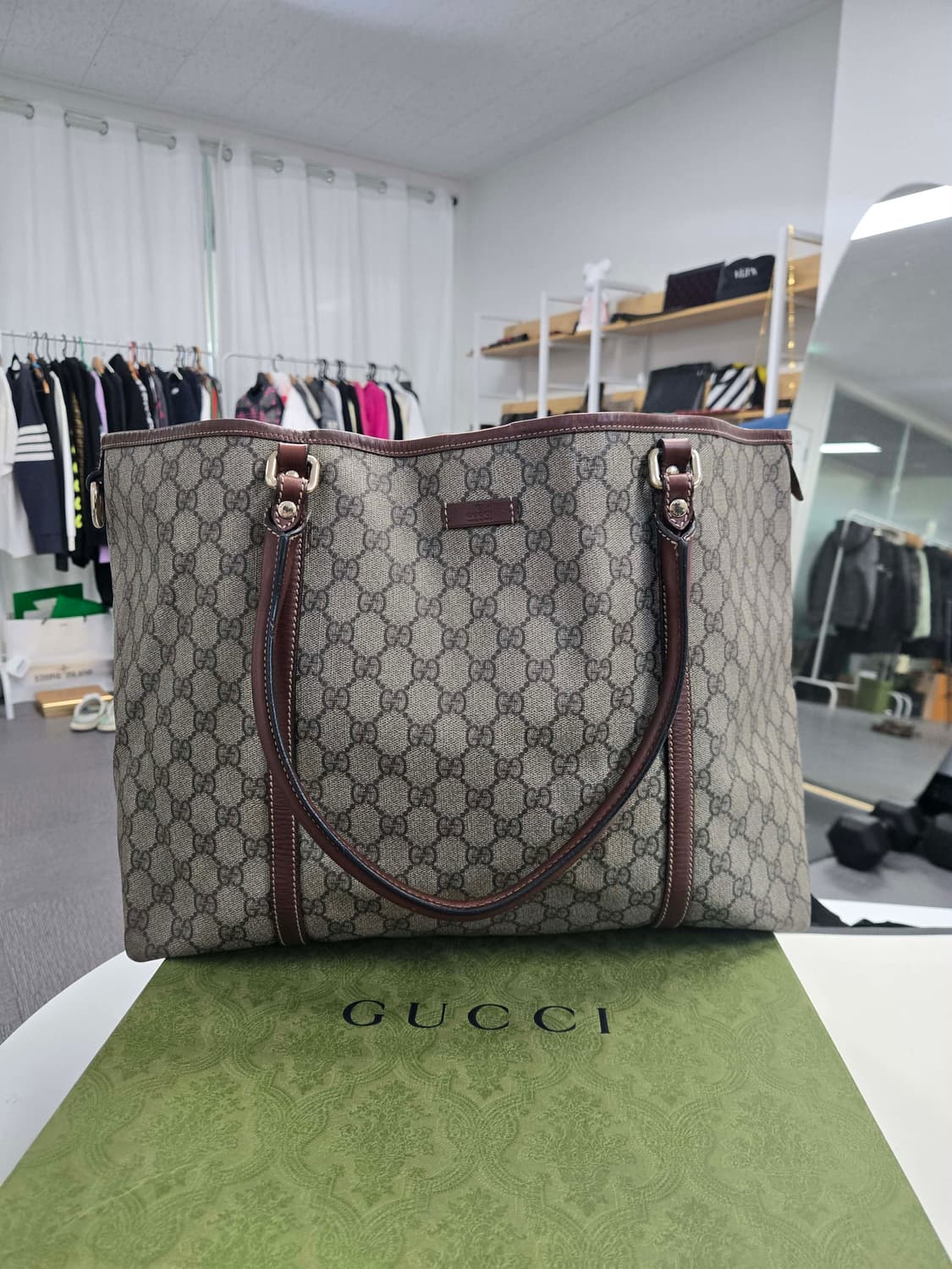 [A급컨디션]구찌 시그니처 토트백 상품이미지1