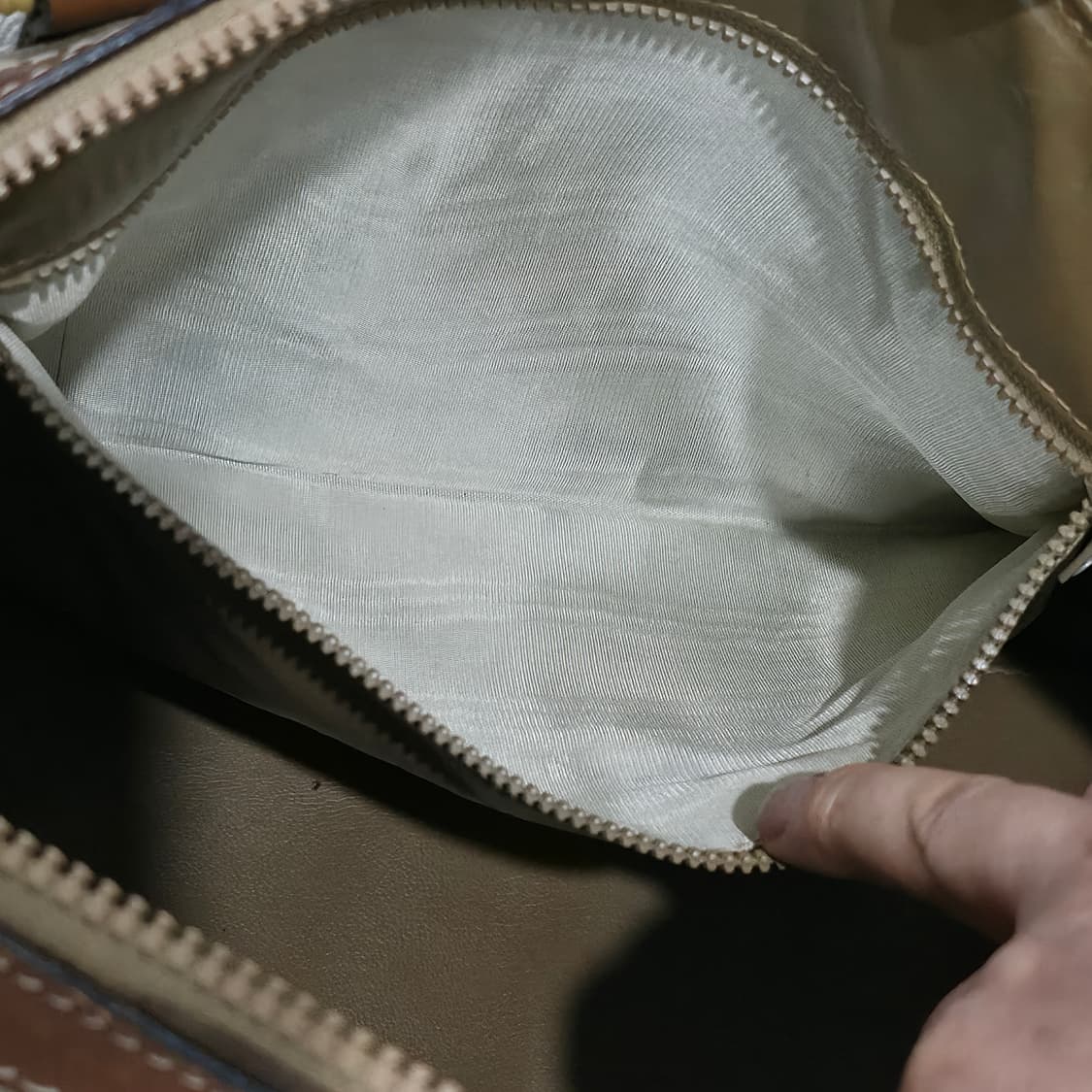 셀린느 빈티지 마카담 보스턴백 30 여행가방 베이지  상품이미지9