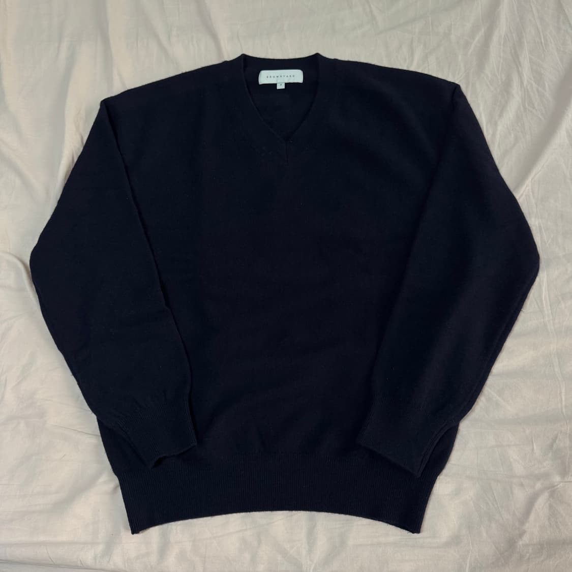 브라운야드 엑스트라 슈퍼파인 브이넥니트 판매합니다 상품이미지3