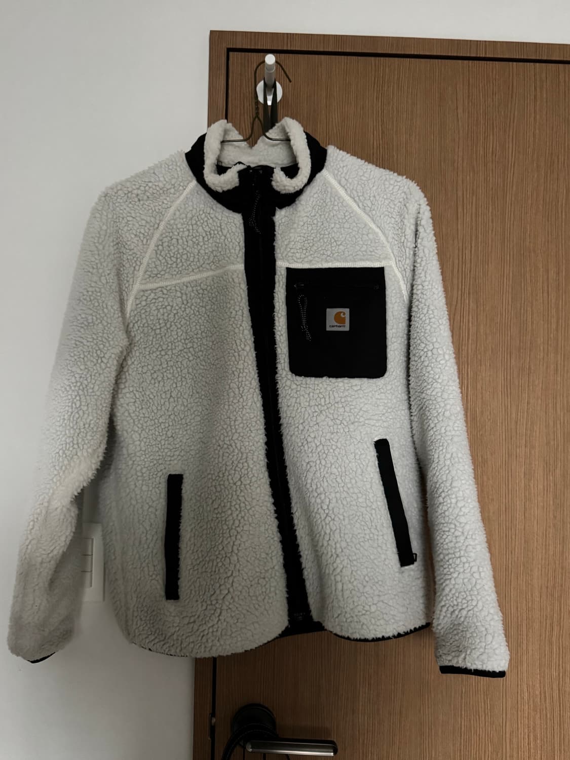 칼하트 화이트 쉐르파 플리스 자켓 상품이미지2