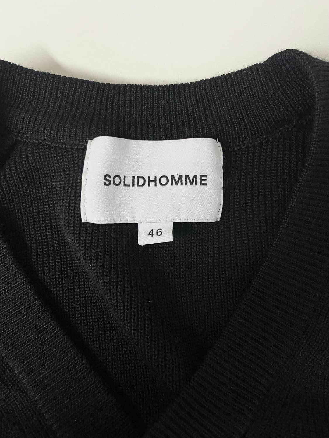 46) 솔리드옴므 19ss 울 브이넥 가디건 블랙 상품이미지5