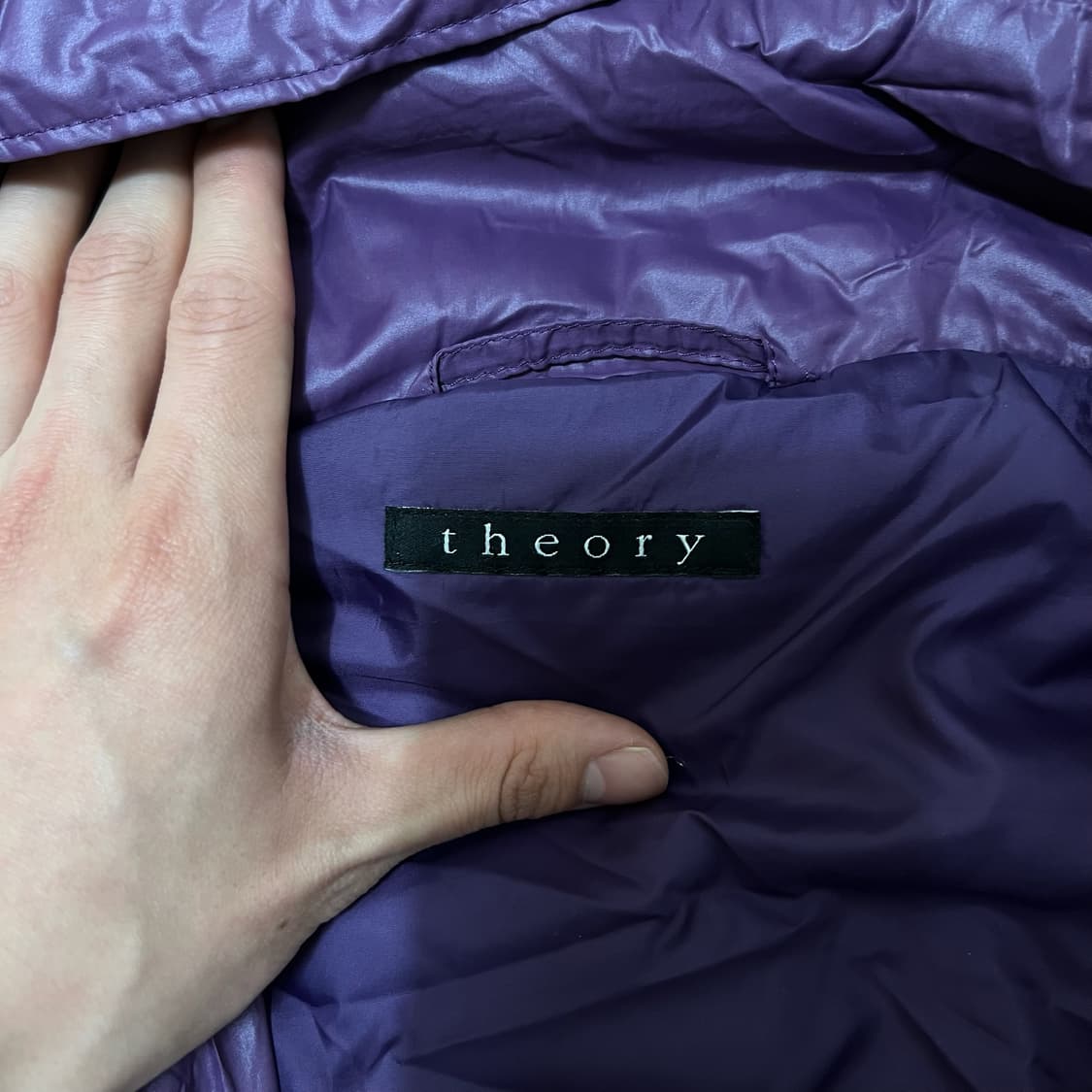 띠어리 라이트 구스다운 후드 경량패딩 L/100  상품이미지4