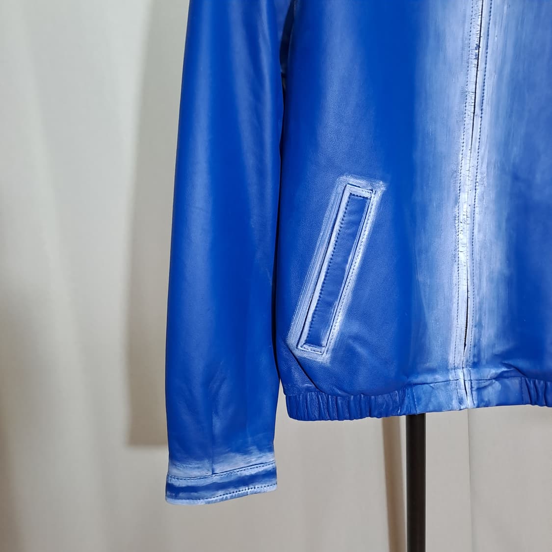 (새상품급) 레프트 오버핏 양가죽 블루종 B212 상품이미지4