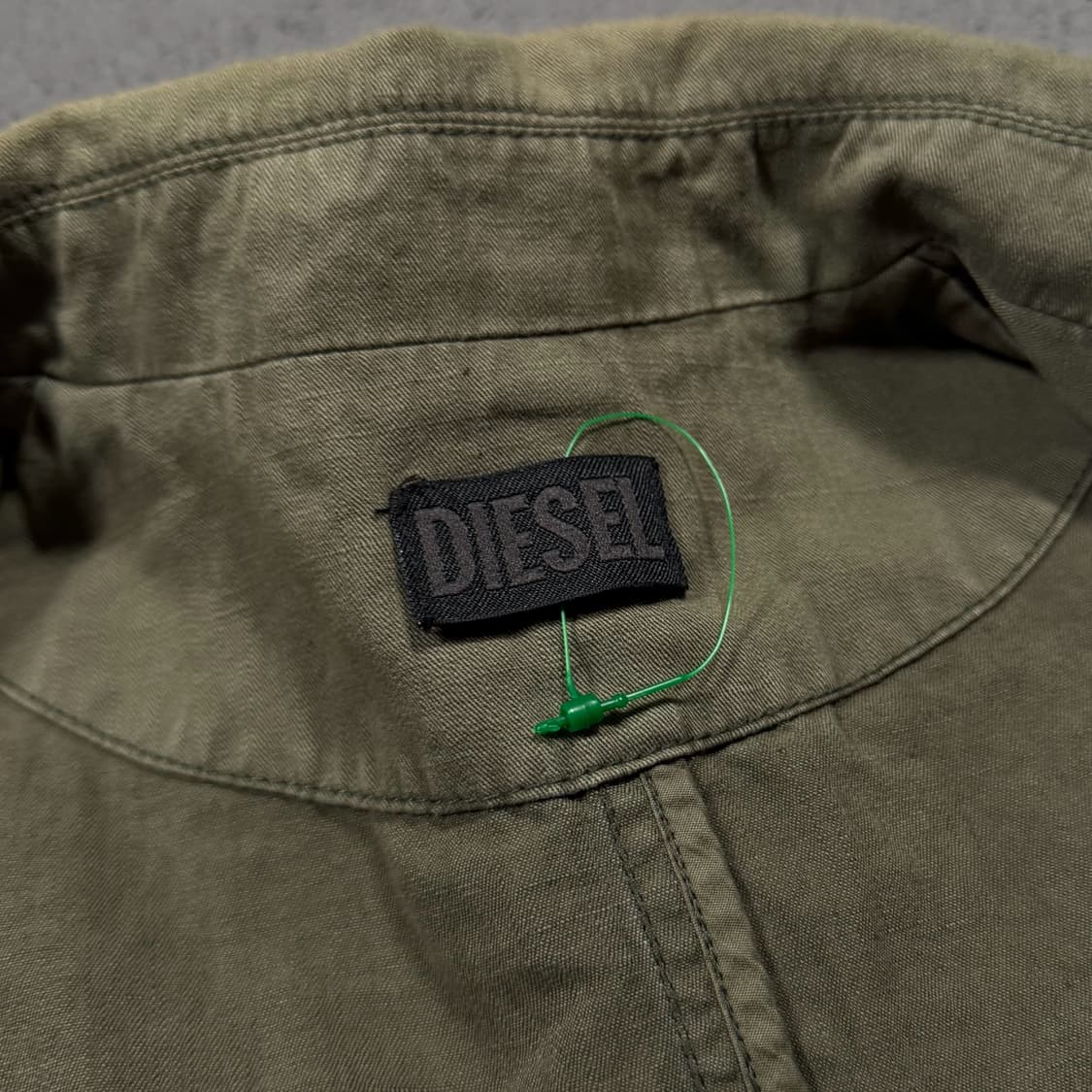 DIESEL 디젤 Y2K 카키 자켓 상품이미지5
