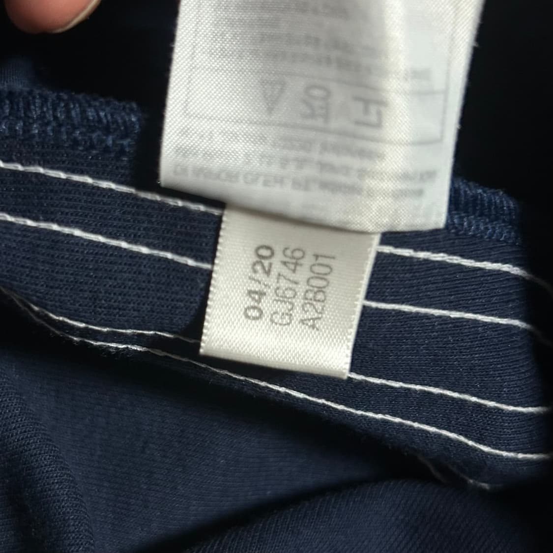 [M] adidas 아디다스 신형 네이비 모던 유로파 트랙팬츠 상품이미지7