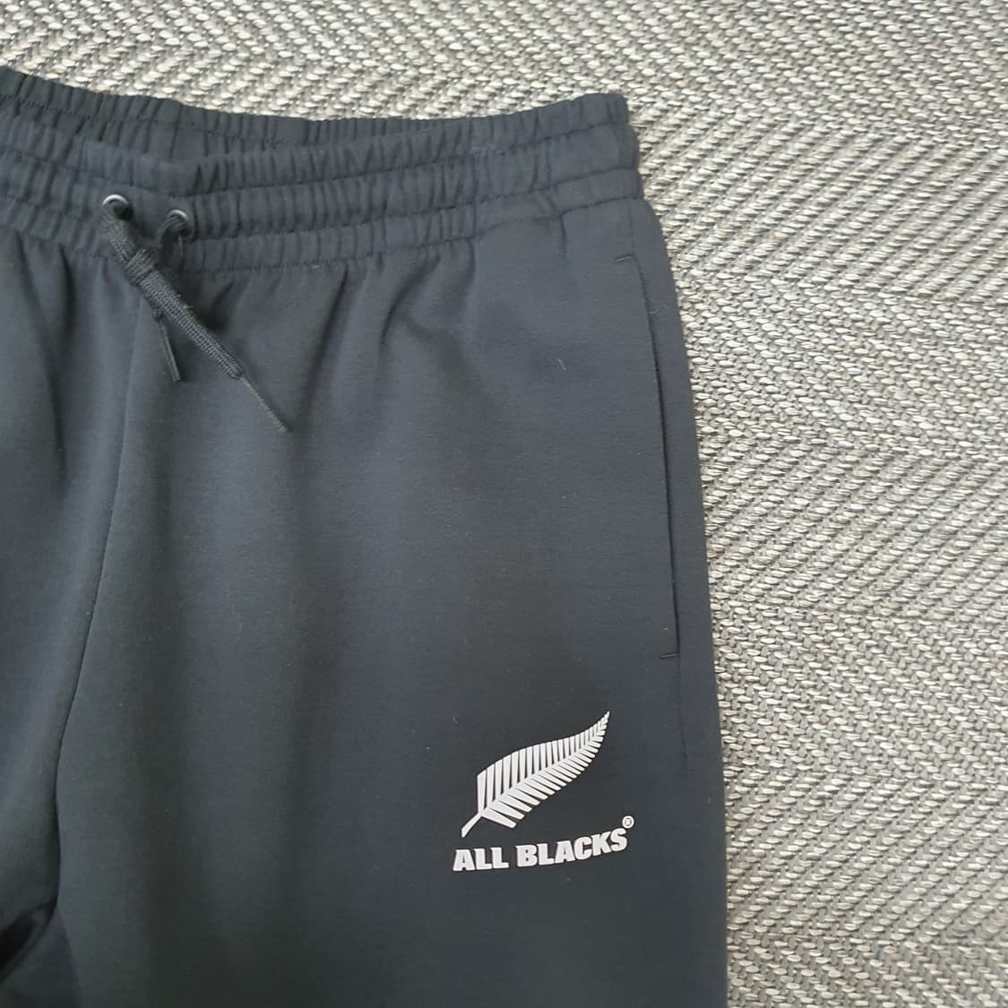 아디다스 올블랙 밴딩 조거팬츠 남자34~35 상품이미지3