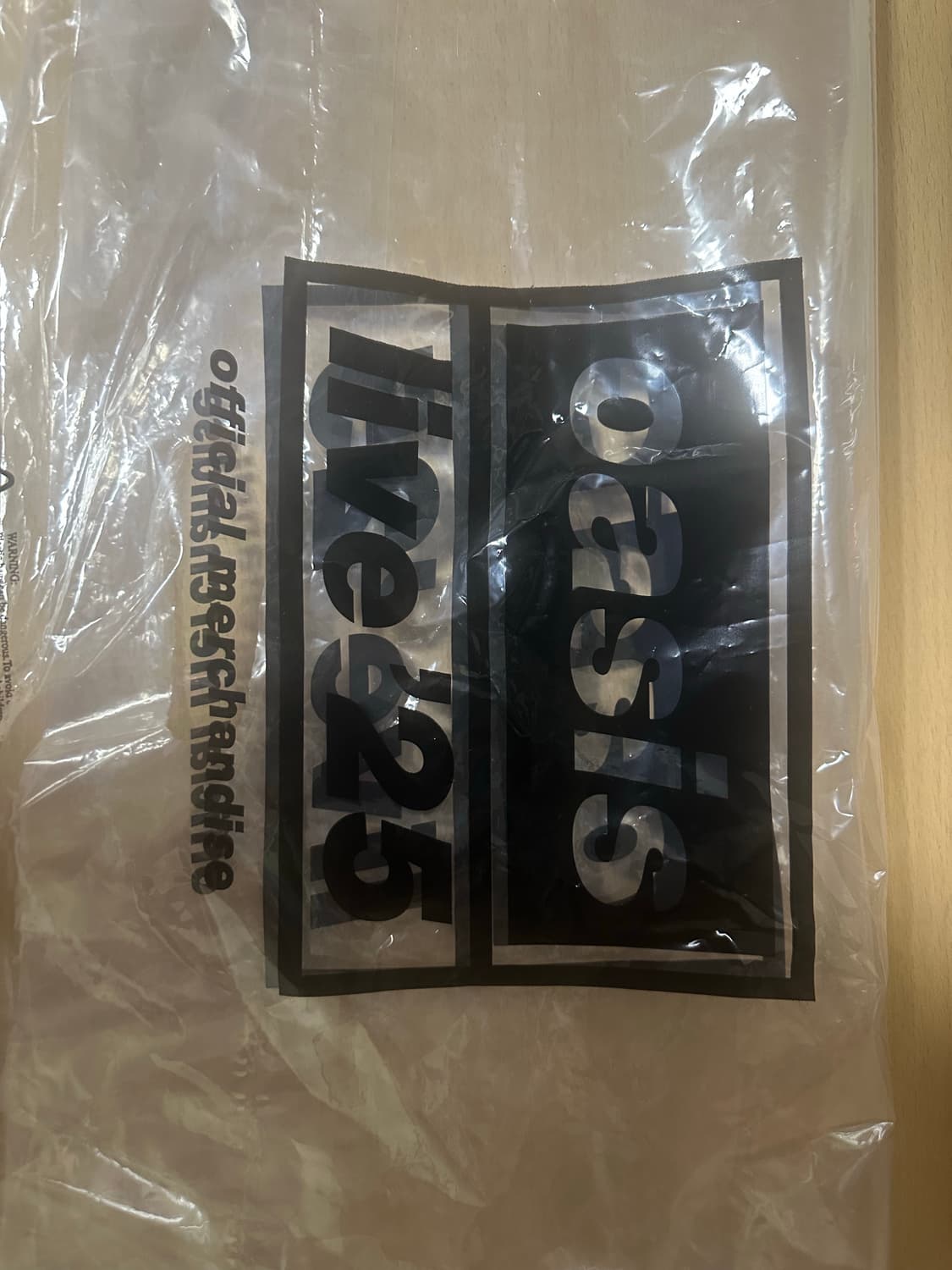 오아시스 팝업 굿즈 티셔츠 상품이미지4