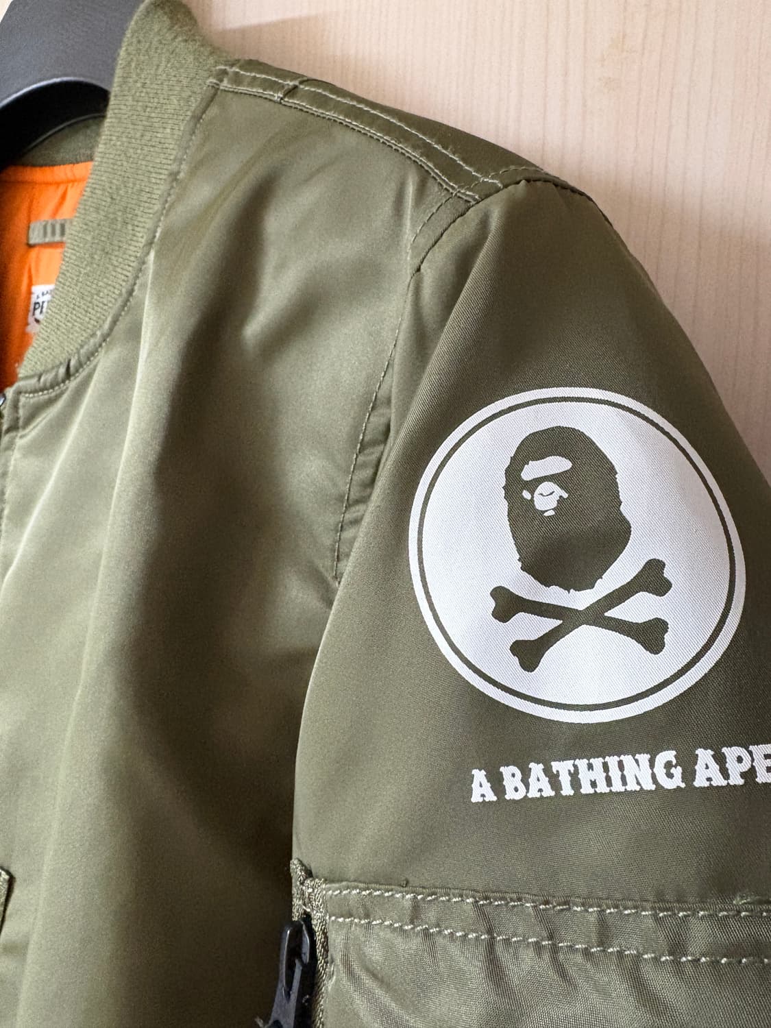BAPE APE 크로스본 MA-1 L 상품이미지3