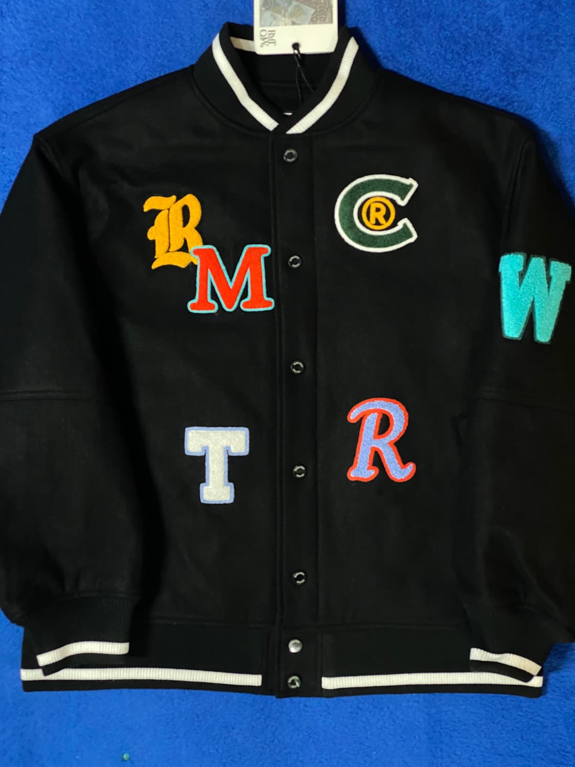 RomanticCrown 로맨틱크라운 아웃폰트 울 바시티 자켓 M 상품이미지2