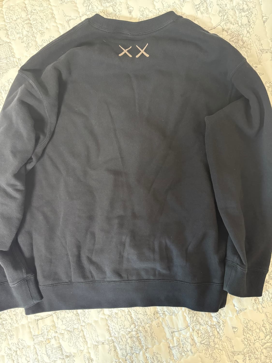 유니클로 카우스 맨투맨 두장  상품이미지4