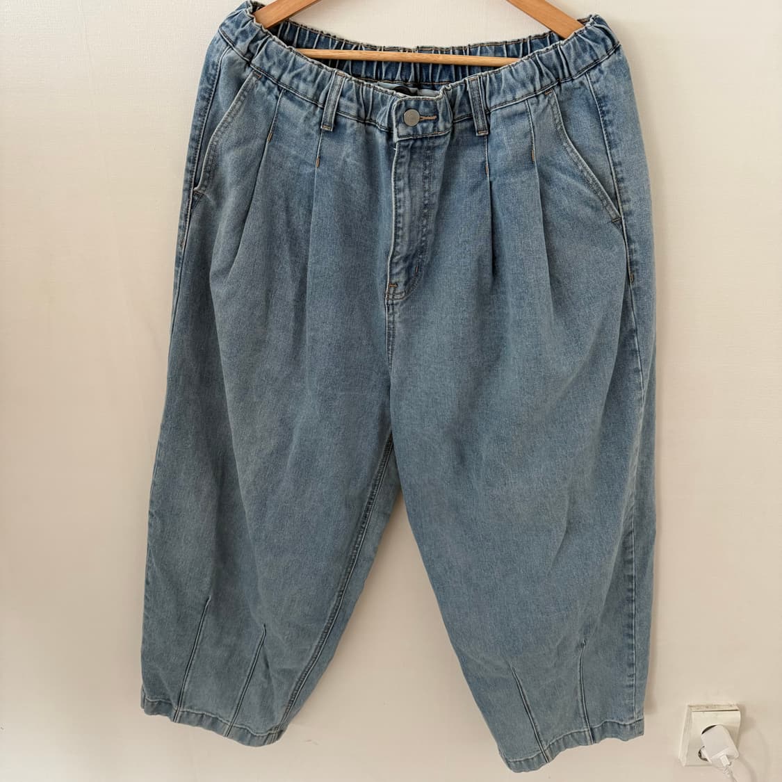 무신사 스탠다드 벌룬핏 밴딩팬츠38 상품이미지1