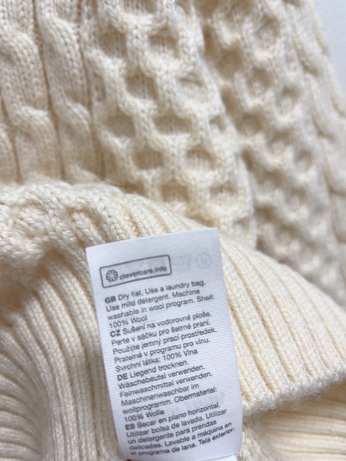 앤아더스토리즈 케이블 오픈카라 니트 상품이미지4