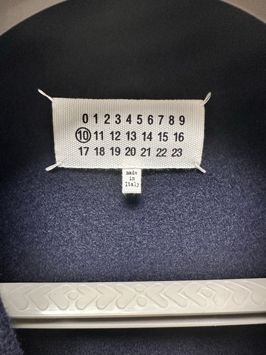 마르지엘라 컷아웃 카라리스 52사이즈 상품이미지3