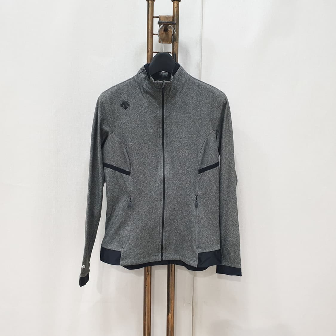 데상트 우먼 슬림 운동복 자켓 85 상품이미지1