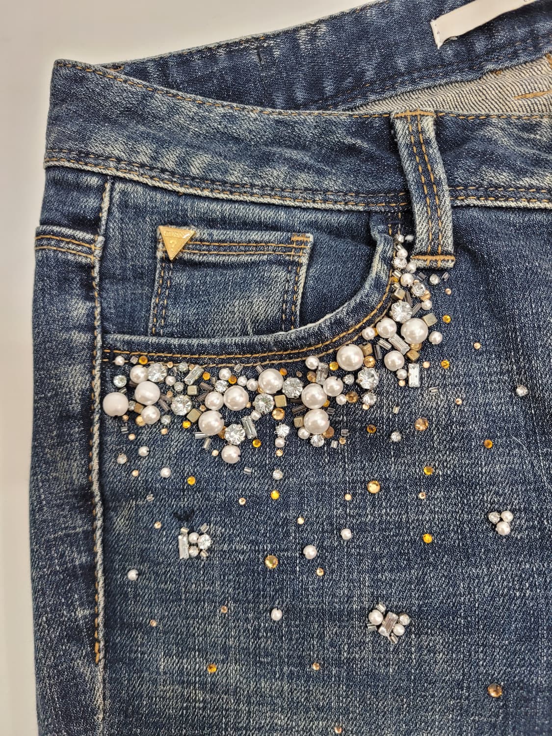 GUESS 스타더스트 인디고 슬림 부츠컷 데님 청바지 / 여 64 (26 상품이미지5