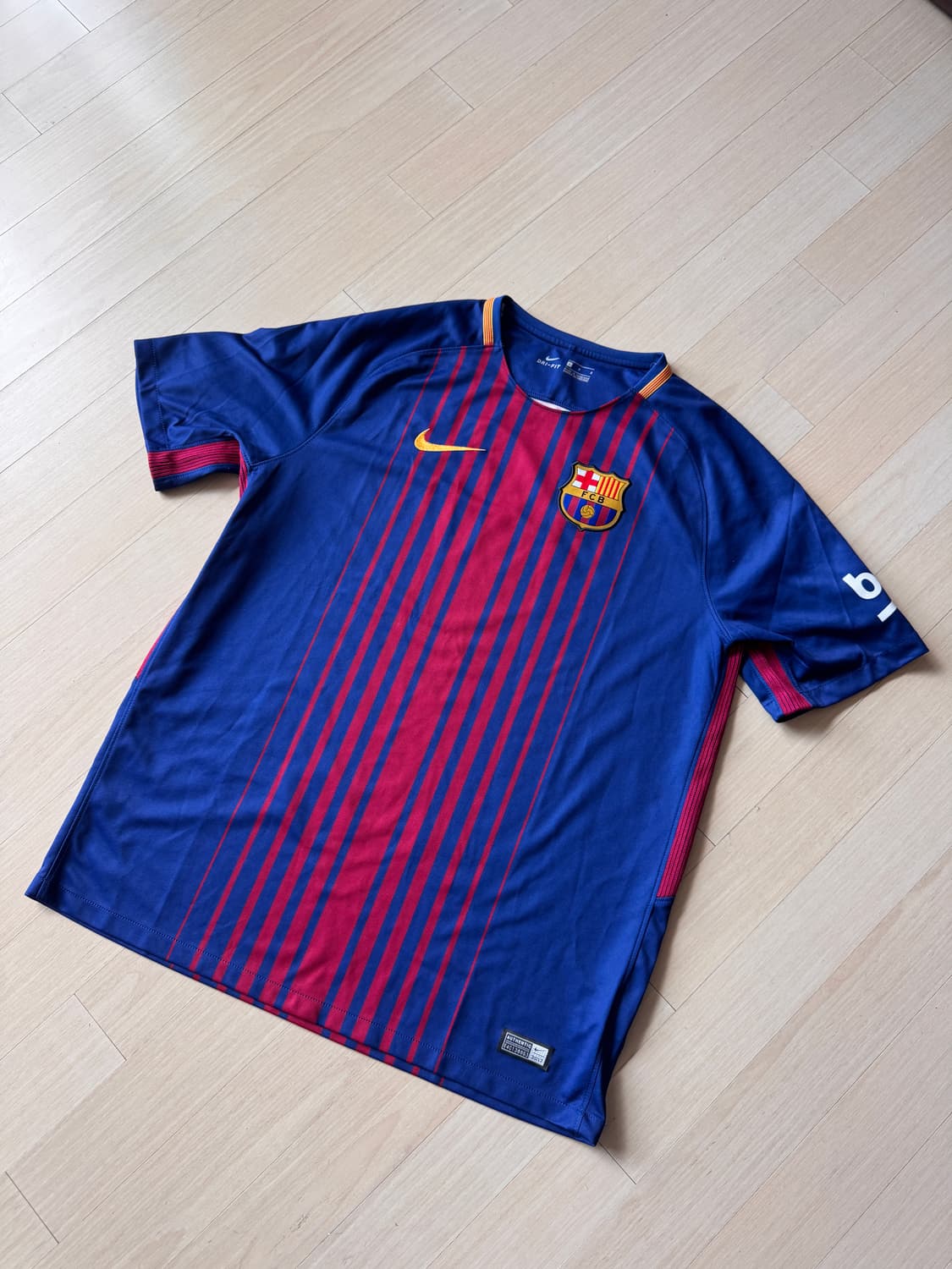 FC 바르셀로나 2017-18 시즌 유니폼 상품이미지1