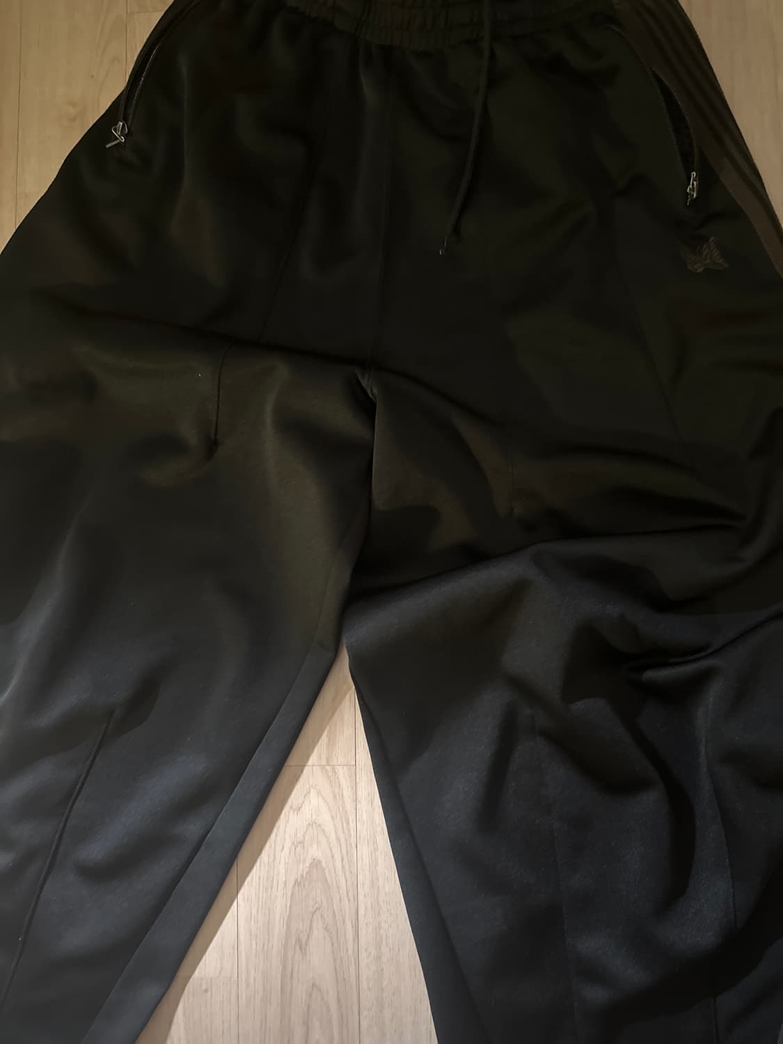 니들스 hd트랙팬츠 블랙브라운 상품이미지2