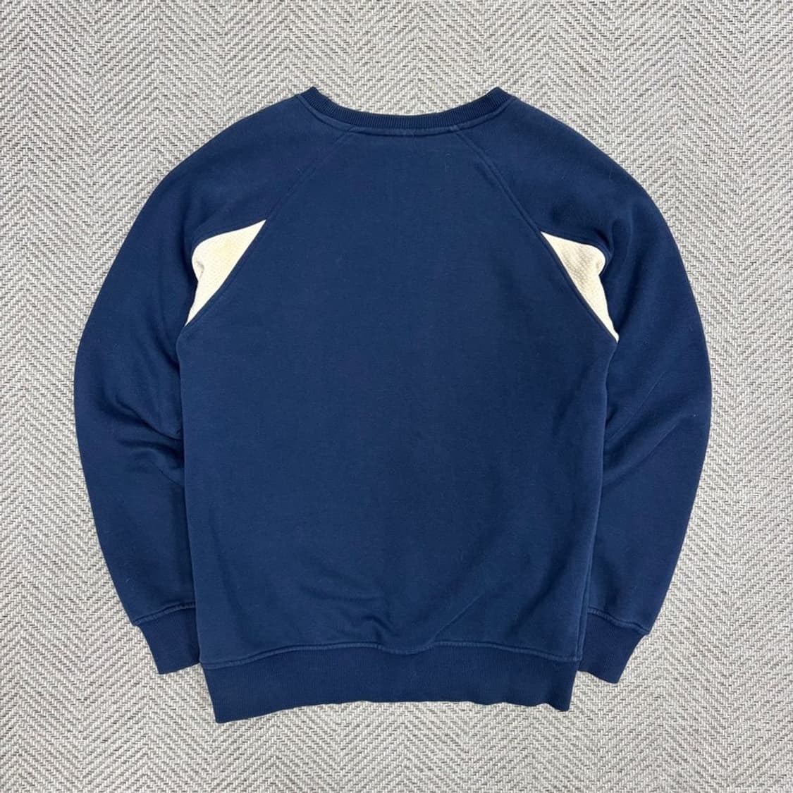 아디다스 빅로고 스웻셔츠 v1136 상품이미지2