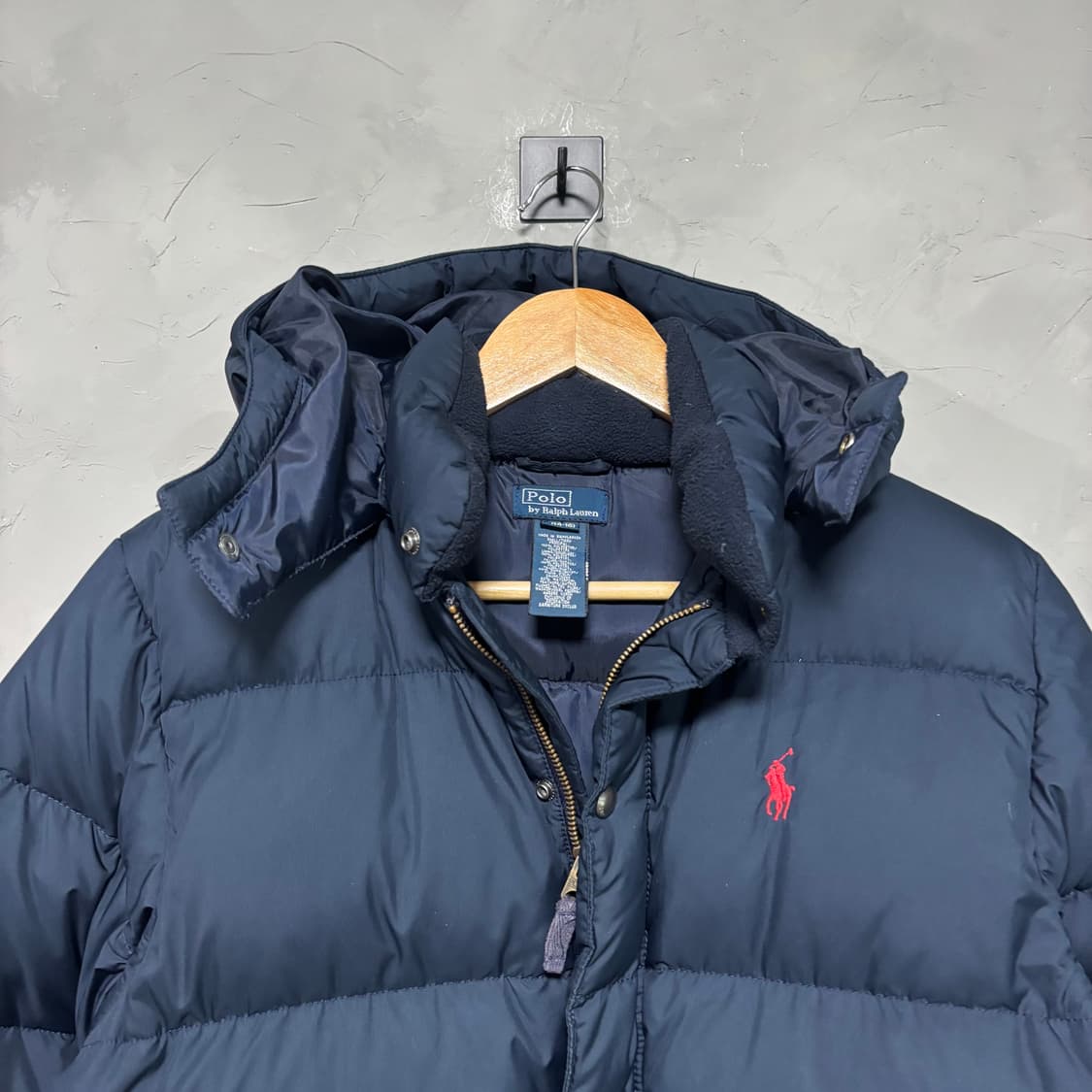폴로 랄프로렌  푸퍼다운 패딩 네이비  상품이미지2