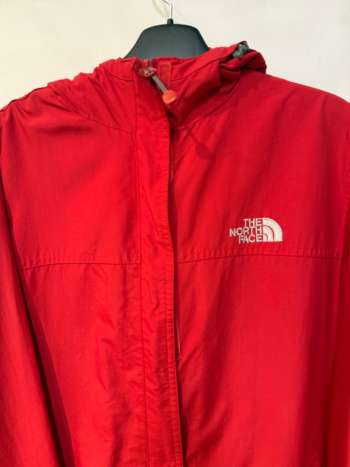 노스페이스 레드 바람막이 상품이미지2