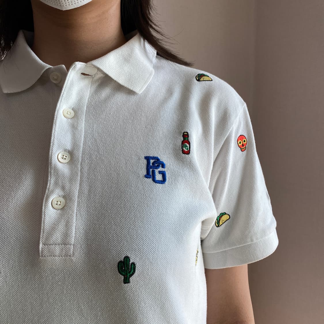 🌮 [Pearly Gates] 위트 자수 화이트 피케 셔츠 상품이미지2