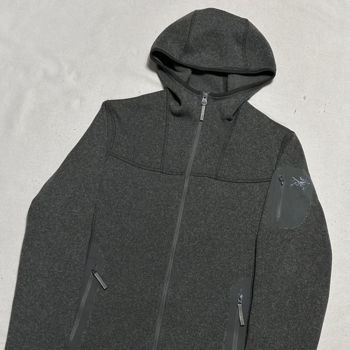 S 아크테릭스 여성용 챠콜 후드 플리스  상품이미지1