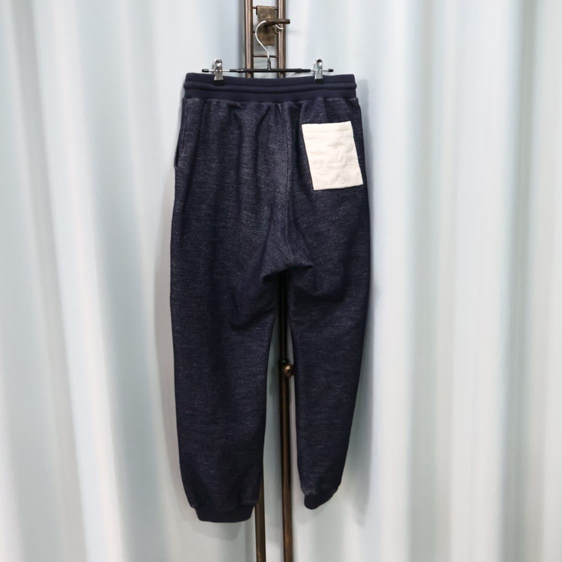 루이비통 모노그램 포켓 하이브리드 스웨트 팬츠 M 상품이미지7