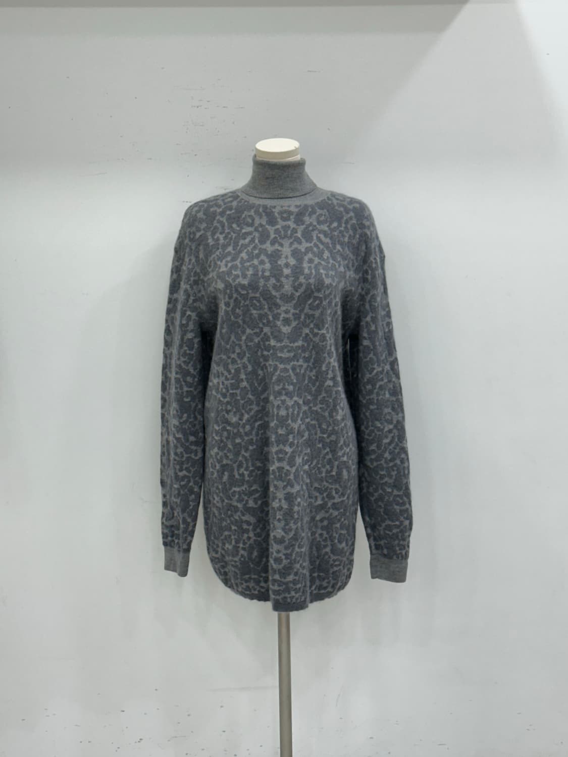 알랙산더 맥퀸 니트 상품이미지1