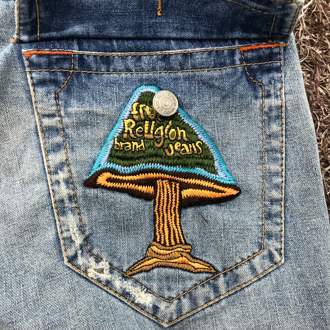 트루릴리전 조이 하프 디스 데님 팬츠 상품이미지4