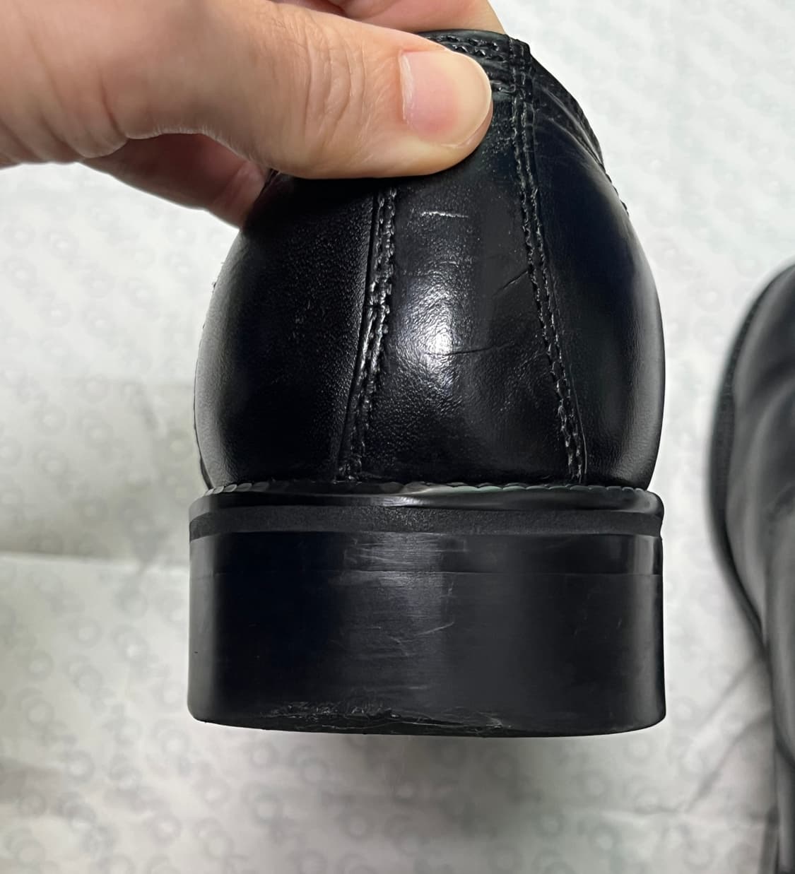 250) 야세 우든 더비 슈즈 홀스하이드 블랙 판매. 상품이미지9