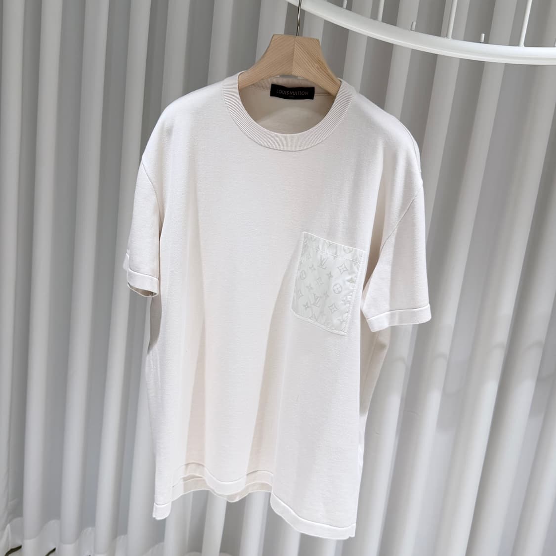 (A+/XXL) / 루이비통 위드 모노그램 나일론 디테일 반팔 화이트 상품이미지2