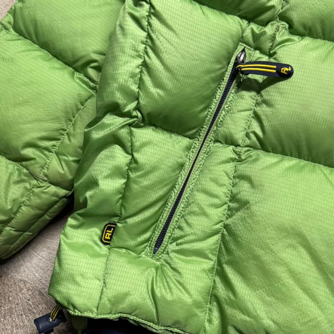 20FW 폴로 랄프 로렌 폴로 스포츠 스퀘어 다운 패딩 라임 그린 상품이미지4
