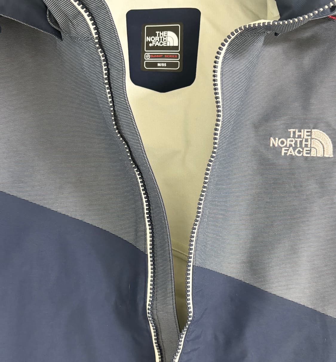[새상품] 노스페이스 서밋시리즈 자켓 상품이미지3