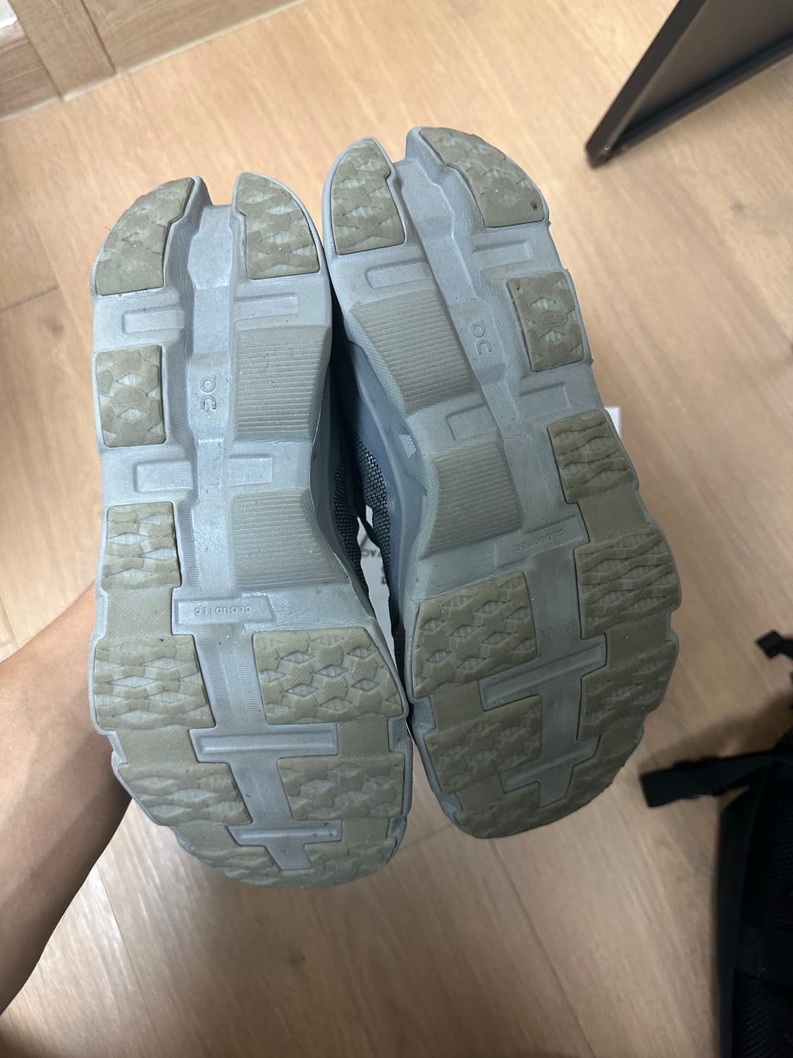 온러닝 파프 아폴로 275 상품이미지2