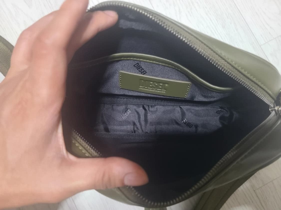디젤가방 상품이미지3