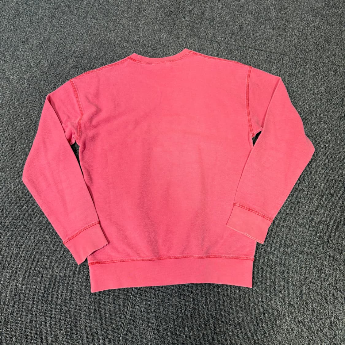 JW앤더슨 로고 맨투맨  상품이미지5