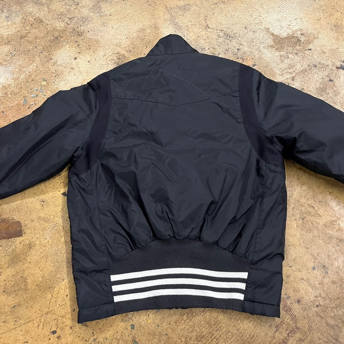 아디다스 블랙 점퍼 85 상품이미지4