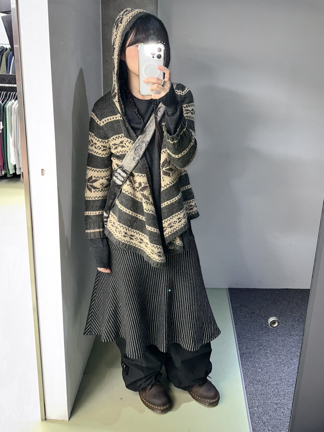 dot stripes midi wool skirt 상품이미지3