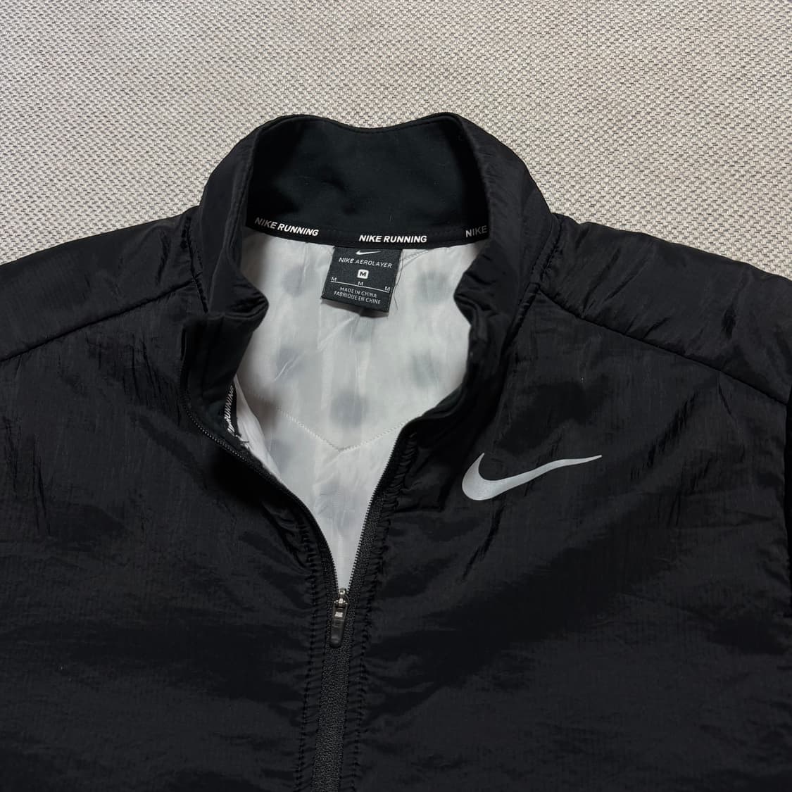나이키 러닝 경량 패딩자켓 상품이미지2