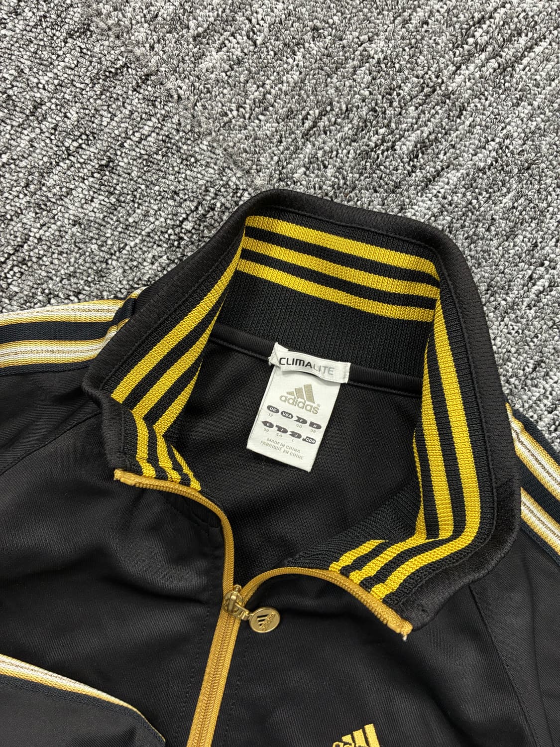 아디다스 블랙 골드 트랙탑 져지 L 상품이미지5