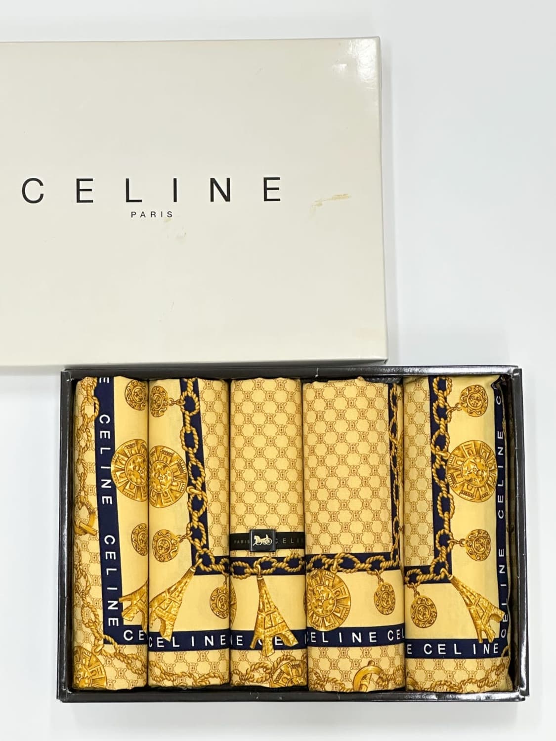 [새상품] celine / 셀린느 로고 쿠션 커버 세트  상품이미지1