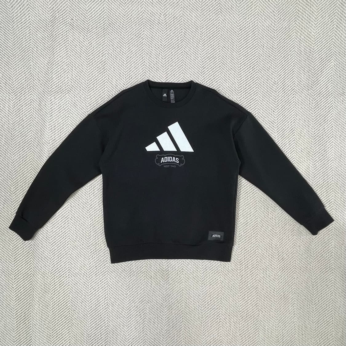 아디다스 빅로고 맨투맨 블랙 XL 상품이미지1