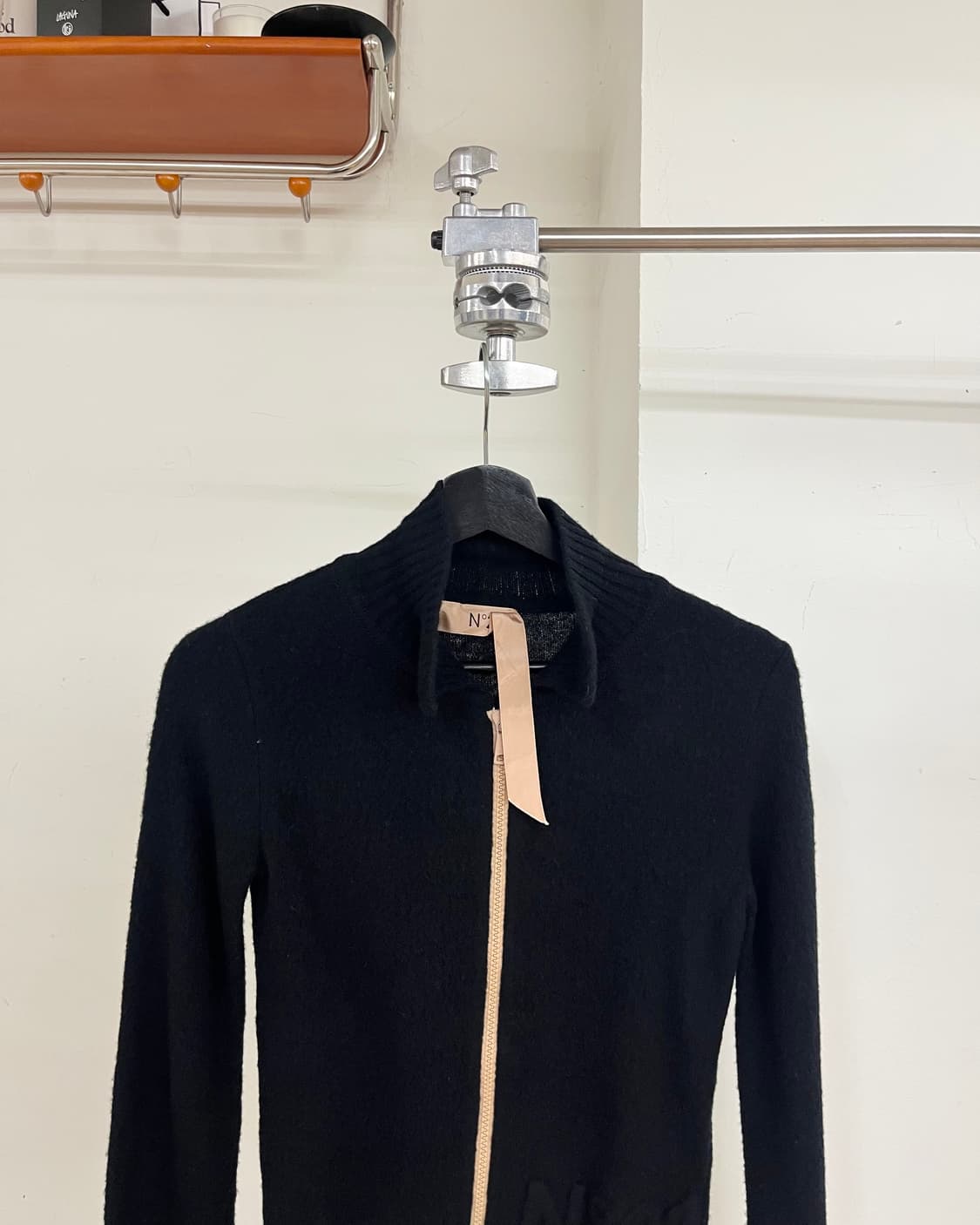 N21 블랙 모헤어 블렌드 니트 블루종 자켓 상품이미지2