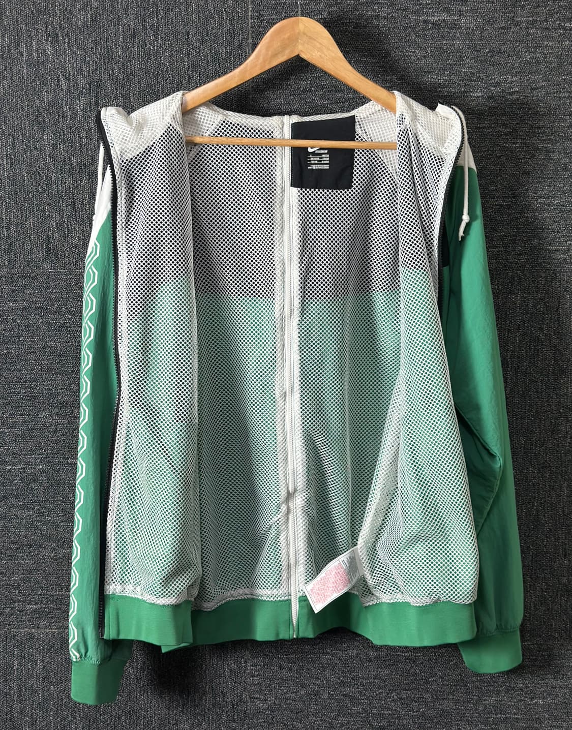 나이키 윈드러너 바람막이 그린/블랙/화이트 L 상품이미지8